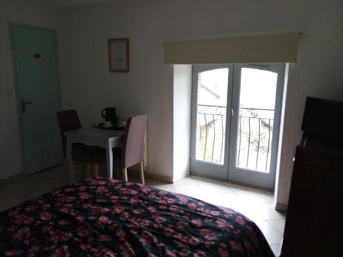 La Veronniere Hotel Entrammes Eksteriør billede